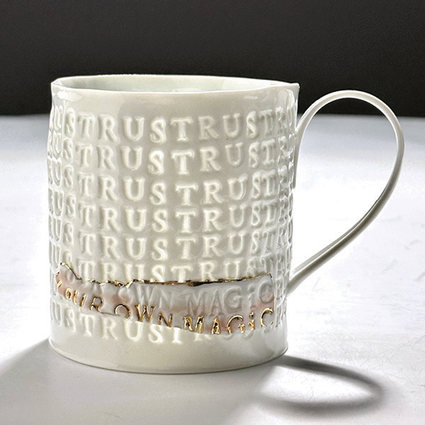 7 Stepanka Summer’s Trust Magic Mug, porcelain, gold luster, 2025.