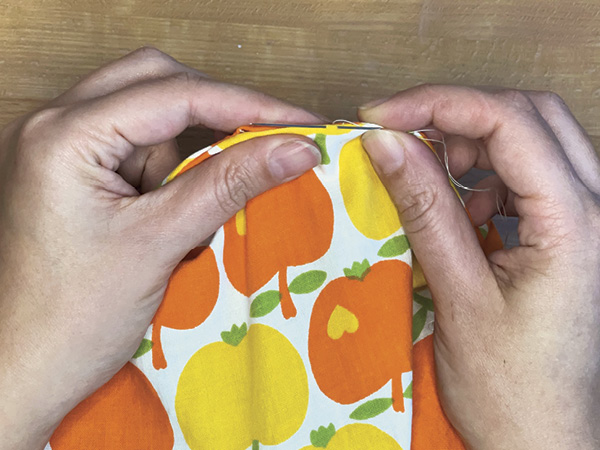 4 Close the opening, either by hand or with a sewing machine.