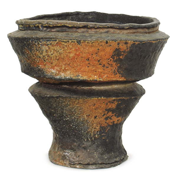 1 Kayla Noble's Zig Zag Pot, 4 ft. 2 in. (1.2 m) in height, stoneware, fired to cone 11 in a wood kiln, 2025.