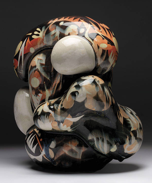 2 Olga Siruk's Incantation of the Deep, 20½ in. (52 cm) in height, handbuilt stoneware, paper-resist decoration, underglazes, fired in oxidation to 2246°F (1230°C), 2025. Photos: Richard Kalina.