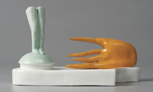 2 Cindy Leung’s On the Pedestal, 91/2 in. (24.1 cm) in height, handbuilt and slip-cast porcelain, fired to cone 6 in a gas kiln, 2025. Photo: Chuan Fa.
