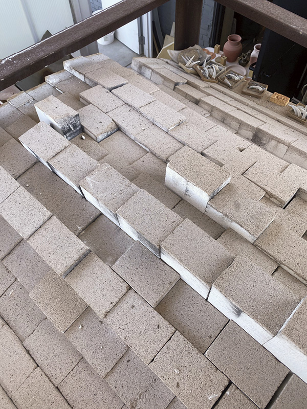 4 Top view of the blown arch, after one pass from underneath.