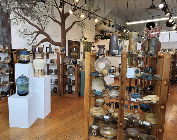 4 Gallery entry, 2025. Photo: AnnMarie Cooper.