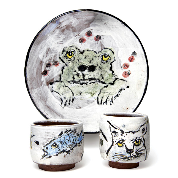 2 Ron Meyers’ set, to 10 in. (25.4 cm) in diameter, wheel-thrown earthenware, underglaze, slip, glaze, fired to cone 1. Photo: Silvia Palmer.