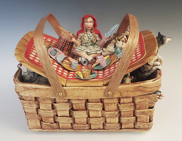 3 Julianne Harvey’s Under the Hood, 12 in. (30.5 cm) in width, porcelain, 2025.