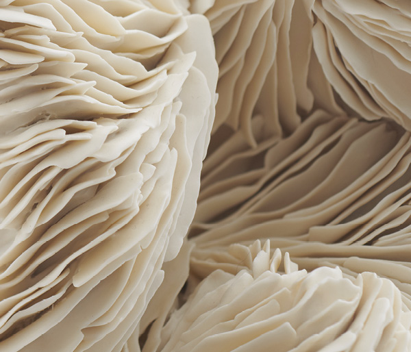 4 Detail of porcelain texture. Photo: Sylvain Deleu.