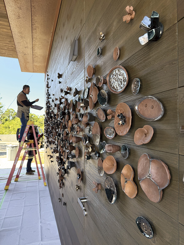 Exterior view of La Haye Art Center.