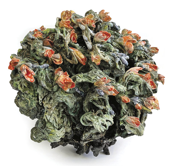 9 Susan Collett's Ellipsis (Racine Series), 21 in. (53.3 cm) in width, earthenware paper clay, wire, glaze, fired multiple times, 2023.