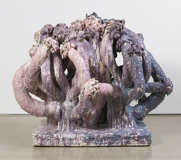 8 Matt Wedel’s Flower Tree, 6 ft. 2 in. (1.9 m) in width, ceramic, 2015. Photo: Jeff McLane, courtesy of L.A. Louver.