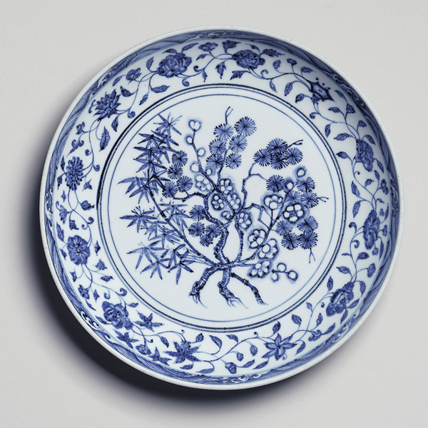 2 Three Friends of Winter, 12.5 in. (32 cm) in diameter, porcelain, blue underglaze, Ming dynasty, Yongle period, 1403–1424.