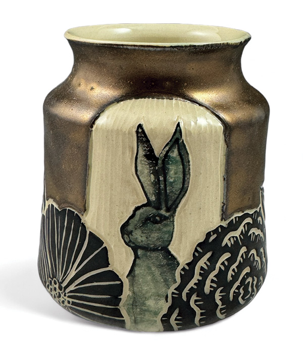 1 Angela Cook’s Sgrafitto Rabbit Vase, 5 in. (12.7 cm) in height, stoneware, glaze, fired to cone 6 in an electric kiln, 2024.