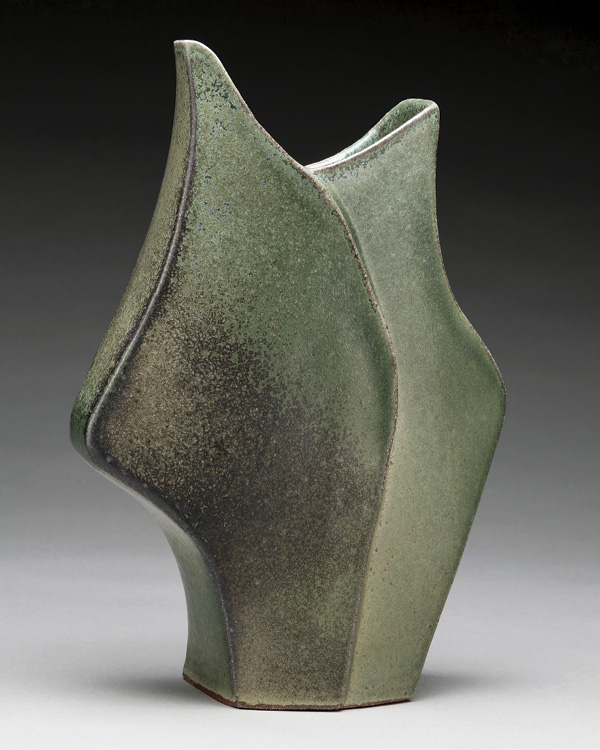 3 Lisa Battle’s Harmony Vase, 13.5 in. (34.3 cm) in height, handbuilt stoneware, sprayed glaze, salt/soda fired to cone 10 in a Noborigama kiln, 2023.