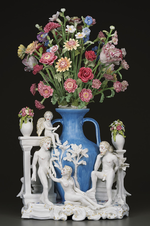 4 Chris Antemann’s Cameo, 27 in. (68.6 cm) in height, porcelain, 2023. Crocker Art Museum, gift of Loren G. Lipson, M.D., by exchange, and Ferrin Contemporary.