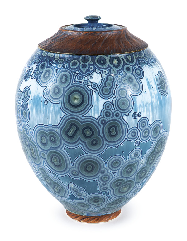 Andrew Boswell’s medium jar, 8½ in. (21.6 cm) in height, wheel-thrown and carved Standard Clay Company 257 Grolleg Porcelain, iron oxide wash, crystalline glaze, fired in oxidation to cone 10, acid etched, 2023.