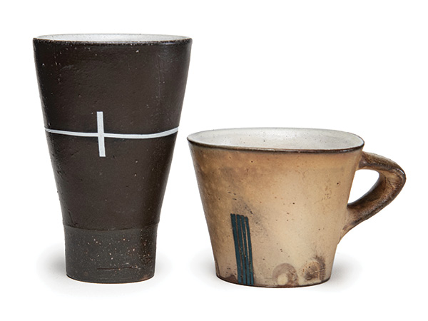 1 Tom Jaszczak’s cup and tumbler, to 5 in. (12.7 cm) in height, wheel-thrown earthenware, liner glaze, slips, fired to cone 2 in a soda kiln. Photo: Silvia Palmer.