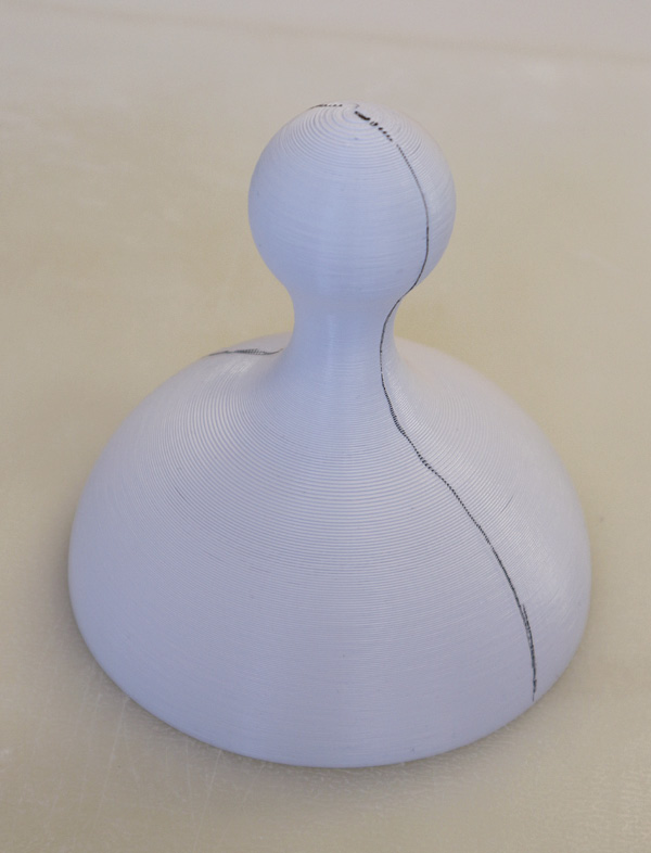 3 Draw a line on the model to define the plaster mold parting lines and prevent undercuts.