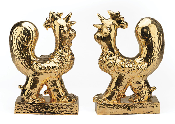 6 Solid Gold Cocks, 11 in. (27.9 cm) in height, ceramic, glaze, gold luster, 2018. Photos: Mario Gallucci.
