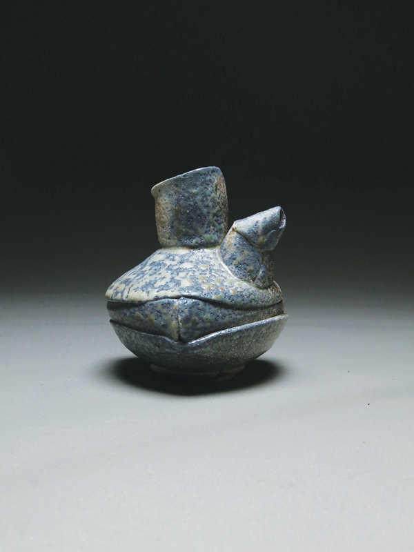 Greg Palombo’s ewer, 6 in. (15 cm) in height, wood-fired stoneware, flashing slip, reduction cooled, 2015.