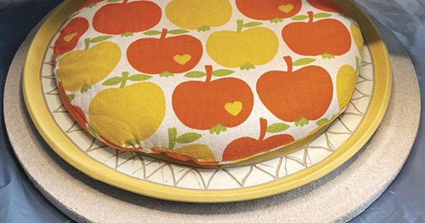 Plate Weights: How to Keep Pottery Plates from Warping