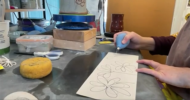 Great Tips for Slip Trailing Designs for Image Transfer