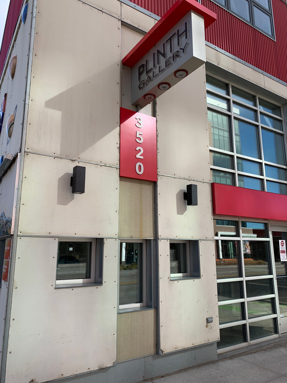 Image of the front of Plinth Gallery in Denver Colorado