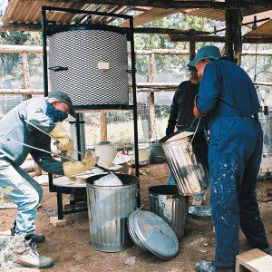 Tools of the Trade: Buying a New Raku Kiln