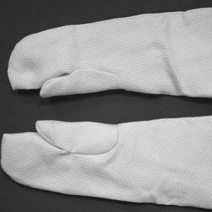 Safety First: Gloves for the Studio by Jeff Zamek
