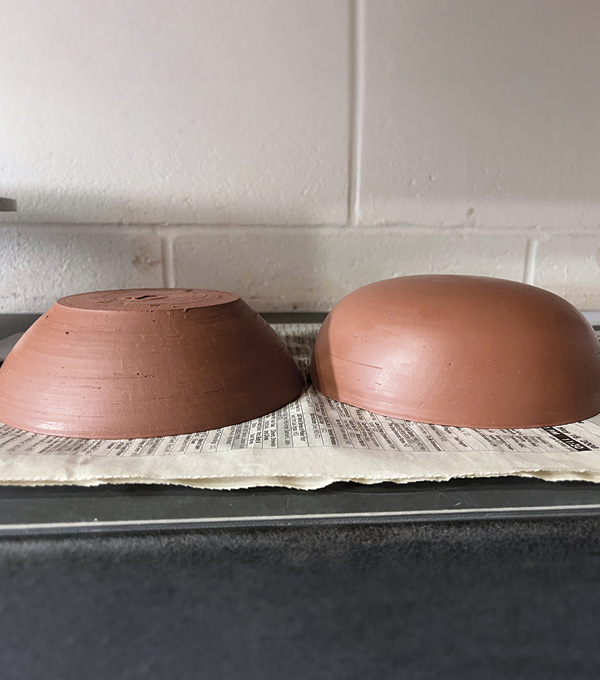 1 Throw two bowls with the same rim diameter. Trim them so that the outer profile matches the inner profile.