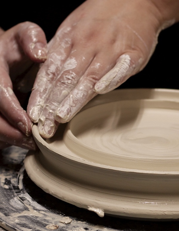 7 Pull up the outside wall, enclosing the gallery. Use a chamois to clean up.