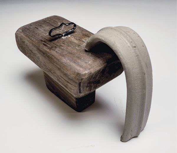 Dan Ingersoll’s homemade handle maker.
