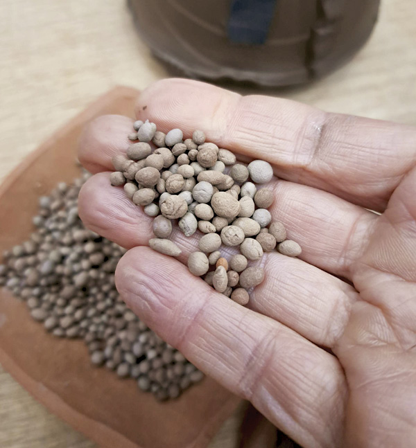 4 A collection of dried-out clay bits saved from needle-tool and wire working.