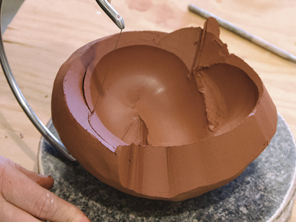 11 Follow your chosen edge marks to cut out the basin’s exterior profiles.