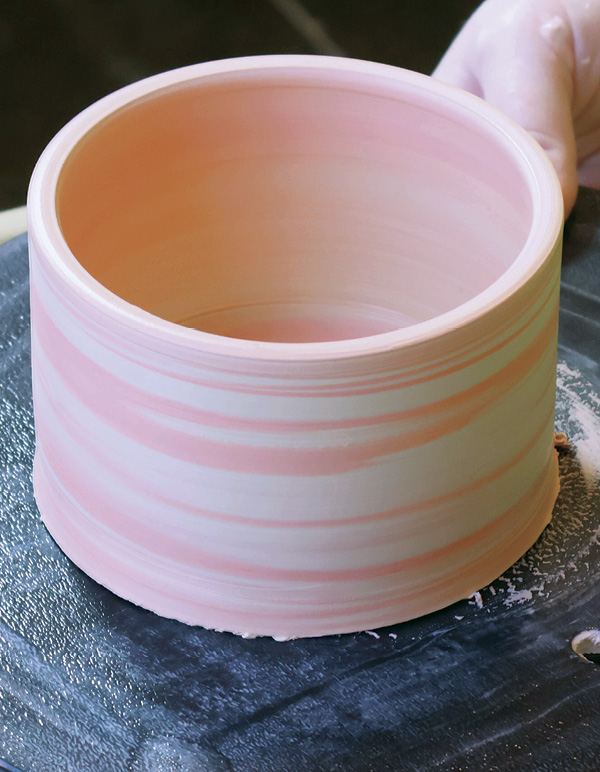 2 Measure the height and width of the cylinder once it is complete.