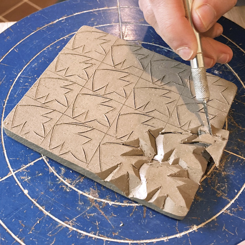 Relief Carving 2 Ways by Alana Cuellar (article thumbnail image)