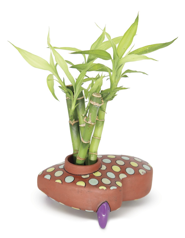 2 Taylor Mezo's handbuilds plant propagator.