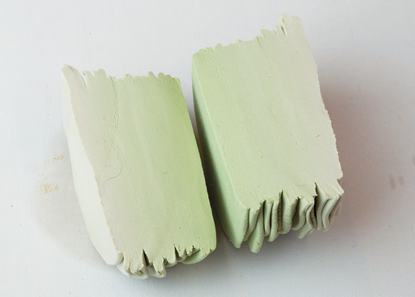 7 Cut the stack in half to reveal the gradual blend.