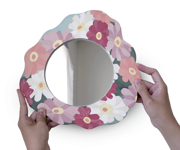 Renee Tsai's Inlay Mirror Frame.