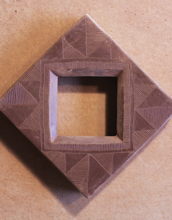 15 Frame with a beveled frame edge (cut during step 12). Photos: Nathan Ferrugia.
