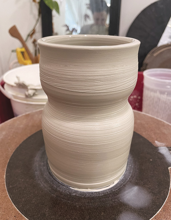 3 Example of the pothead shape before attaching handles.