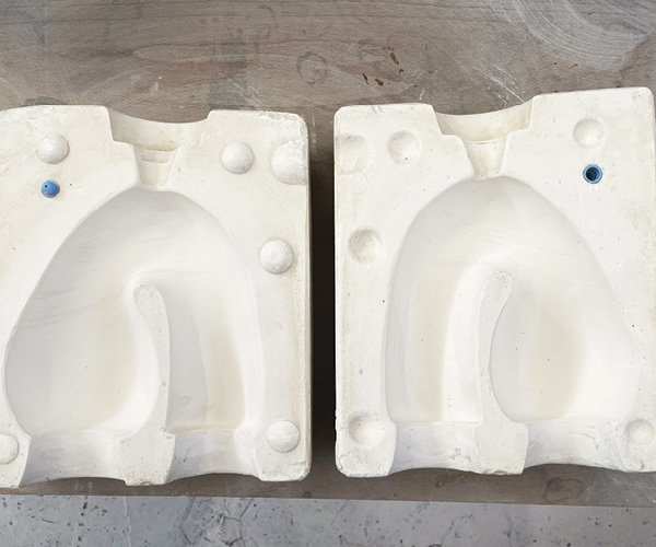 1 Inside the two-part mold. This is the negative version of my lamp base.