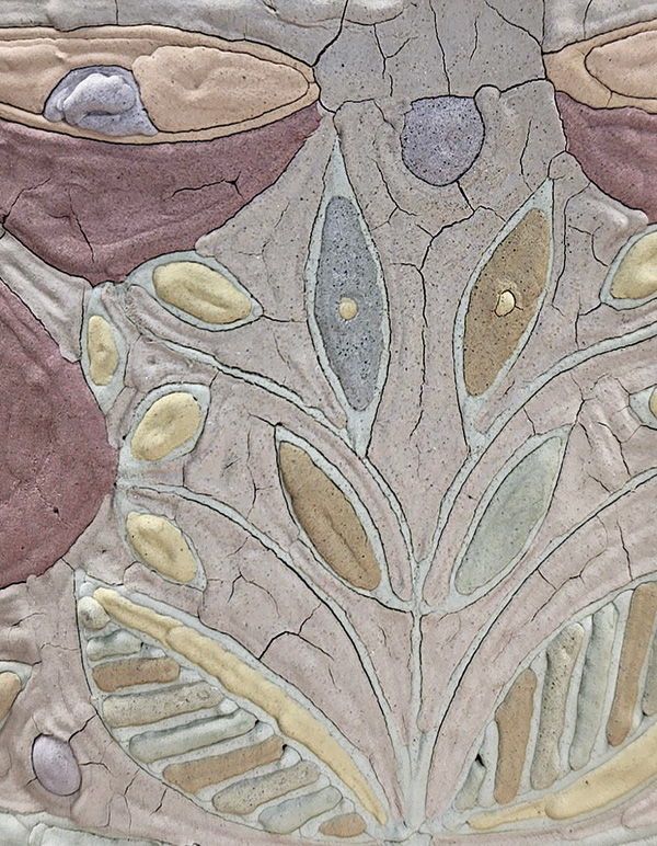 15 A detail of the finished glaze application before glaze firing.