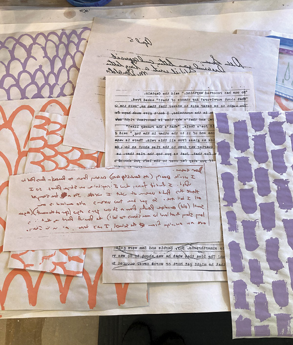 9 Select some background floofs that incorporate text, handwriting, or repeated pattern.
