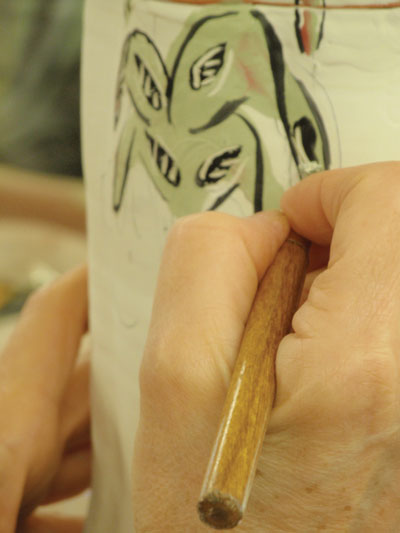 Fig.6 Use a stylus for creating sgraffito decoration.