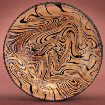 Dish, Staffordshire or Midlands, 1720–1750; slipware, 13¾ inches in diameter (Image courtesy of the Colonial Williamsburg Foundation).
