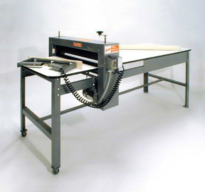 The Bailey DRD 30 Electric Dual Roller Drive with optional long or short table is Bailey's top of the line slab roller model.