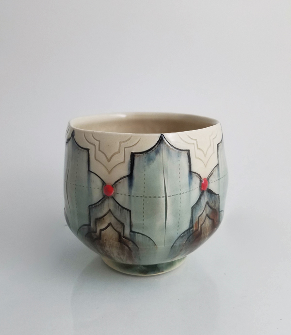 2 Cate Brus’s Quilted Teabowl 3, 3¾ in. (10 cm) in height, white stoneware, fired to cone 6.