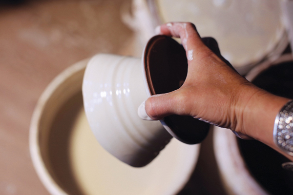 Mastering Clay Pottery Care: Essential Tips – We Are Portugal