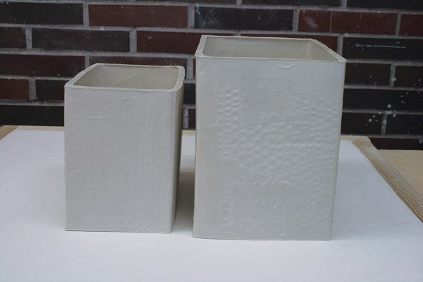 1 Start with two slip-cast boxes: a larger box and smaller box that fits inside.