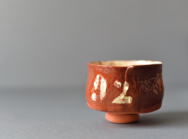Mo-Jupp-Teabowl_Image-Michael-Harris_Oxford-Ceramics-Gallery