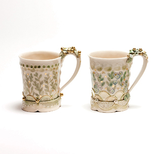 4 Claire Prenton’s cup, 4 in. (10 cm) in height, handbuilt porcelain, glaze, fired to cone 6 in oxidation, 20-Karat gold.